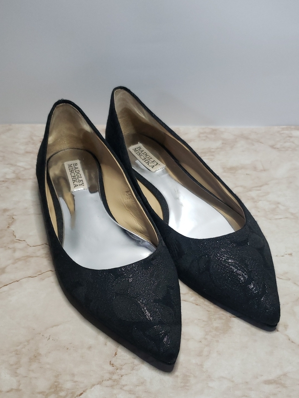 Badgley Mischka Black Printed Floral Upper Fabric Pointed Toe Flats 8.5